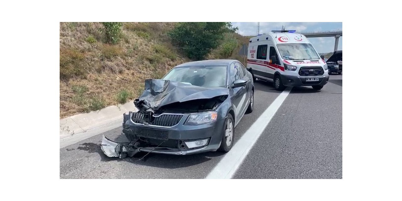 Kuzey Marmara Otoyolu Edirne İstikameti Sarıyer Mevkiinde İki Otomobilin Karıştığı Trafik Kazasında 1 Kişi Öldü, 4 Kişi Yaralandı.