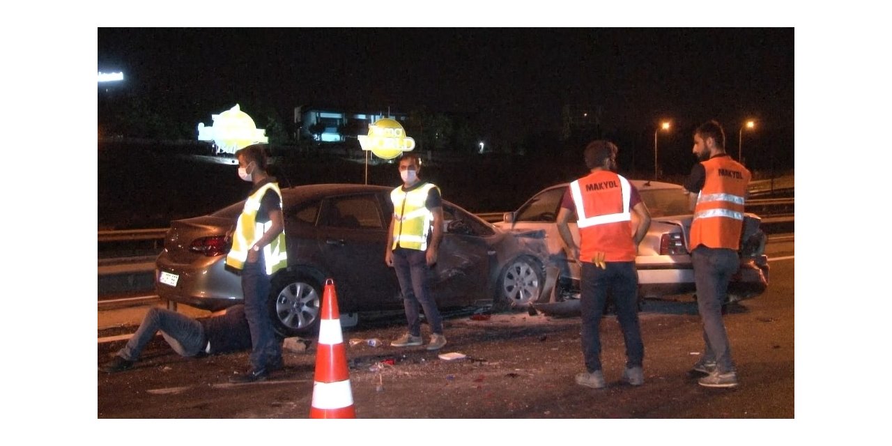 Tem’de Zincirleme Trafik Kazası:2 Yaralı