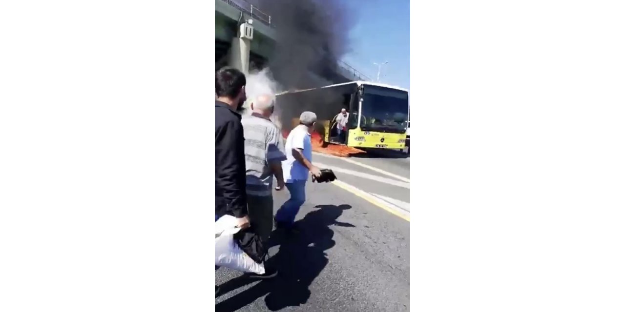 Küle Dönen Metrobüsten Son Anda Kurtuldu