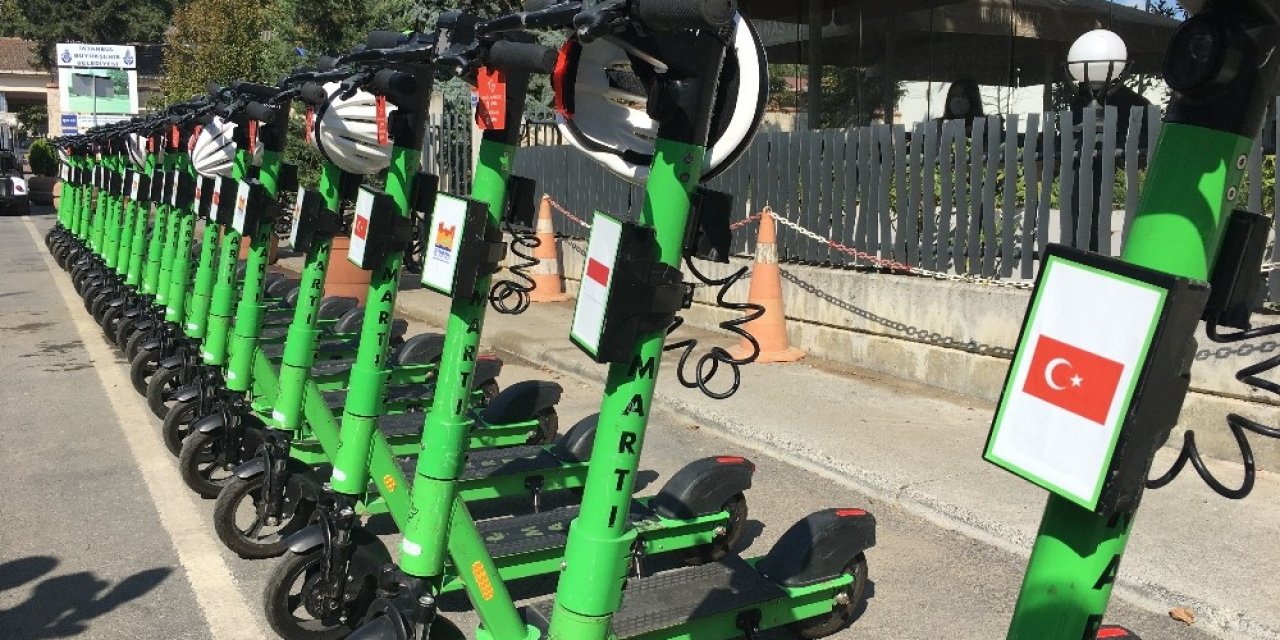 12 Ülke Konsolosu Elektrikli Scooter İle Zeytinburnu’nu Gezdi