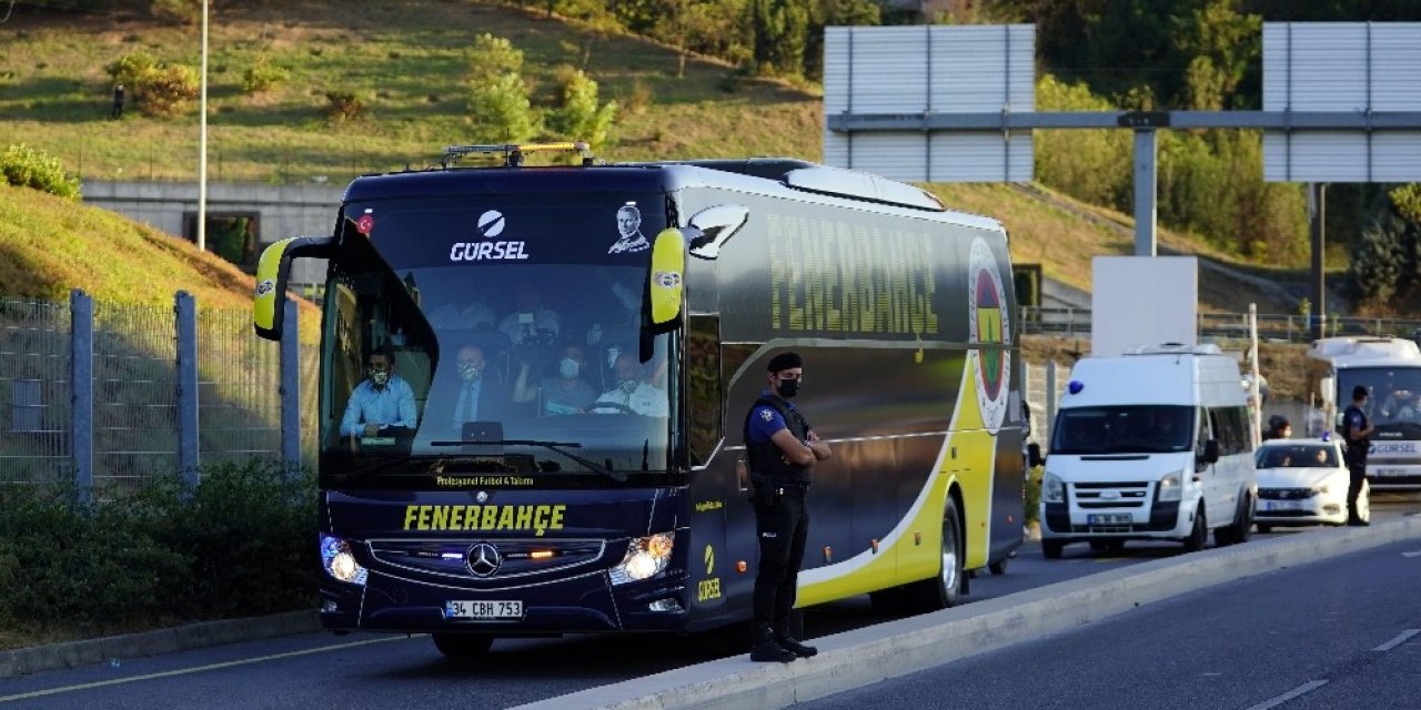 Fenerbahçe, Türk Telekom Stadyumu’na Geldi