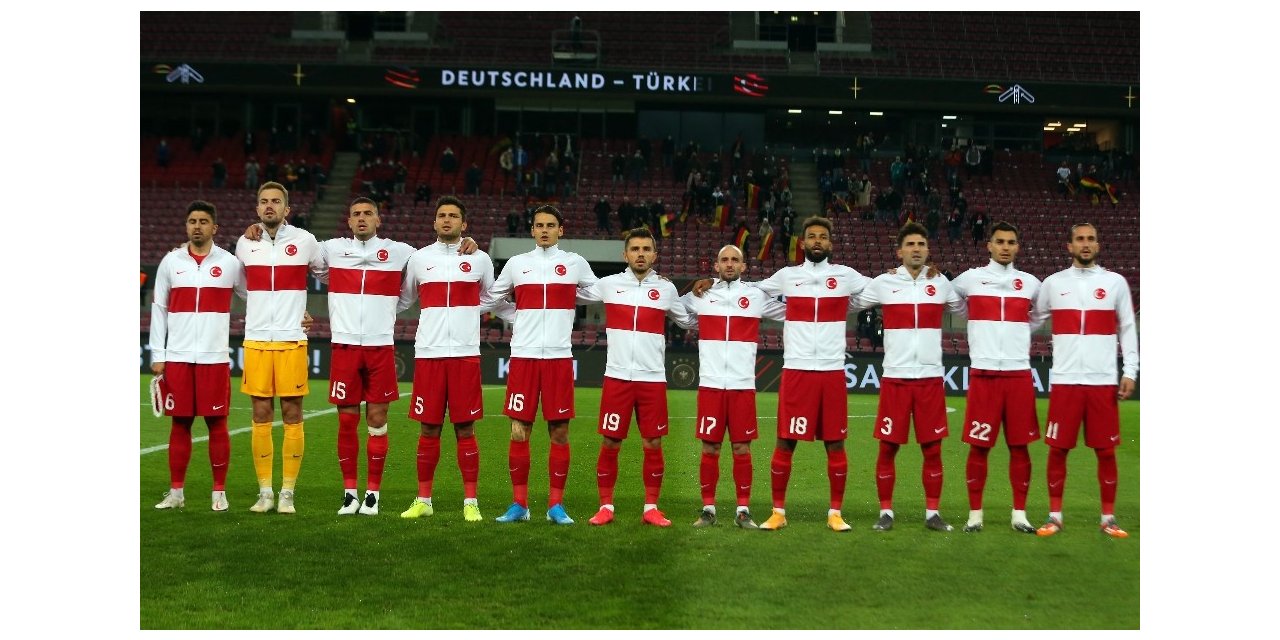 A Milli Futbol Takımı Rusya Karşısında