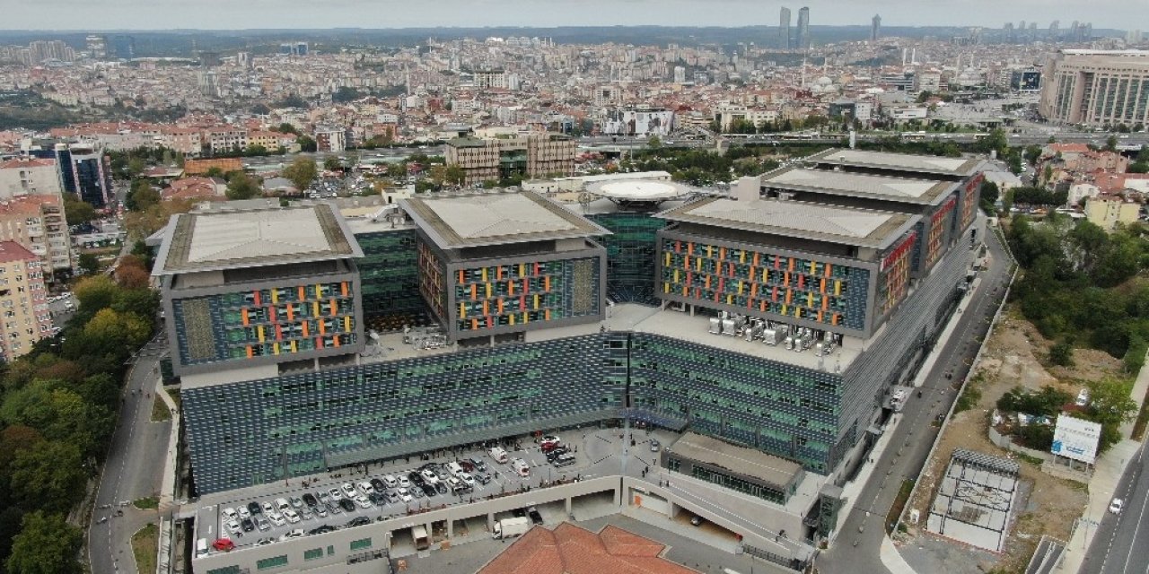 Bakan Koca’nın Açıklamalarının Ardından İstanbul’da Korkutan Görüntü