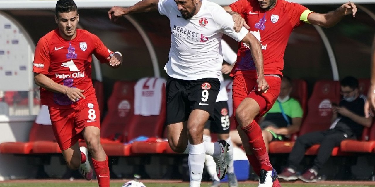 Tff 1. Lig: Ümraniyespor: 1 - Altınordu: 1