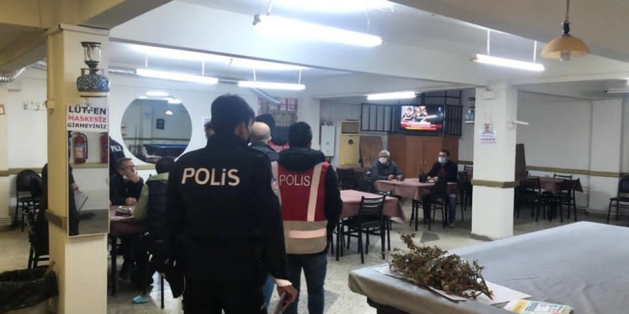 Kağıthane Polisinden Yasağı Delen Kıraathanelere Baskın