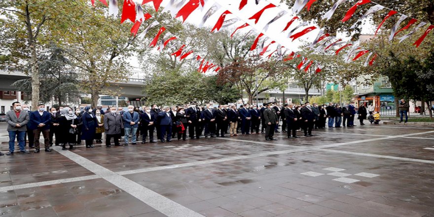 KAĞITHANE'DE ATATÜRK'Ü ANMA TÖRENİ DÜZENLENDİ