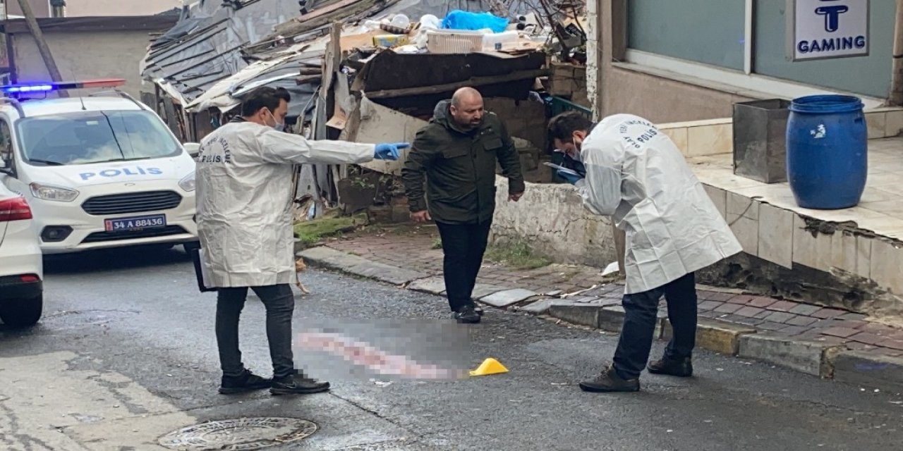 İstanbul’da Yaşlı Adamın Feci Ölümü