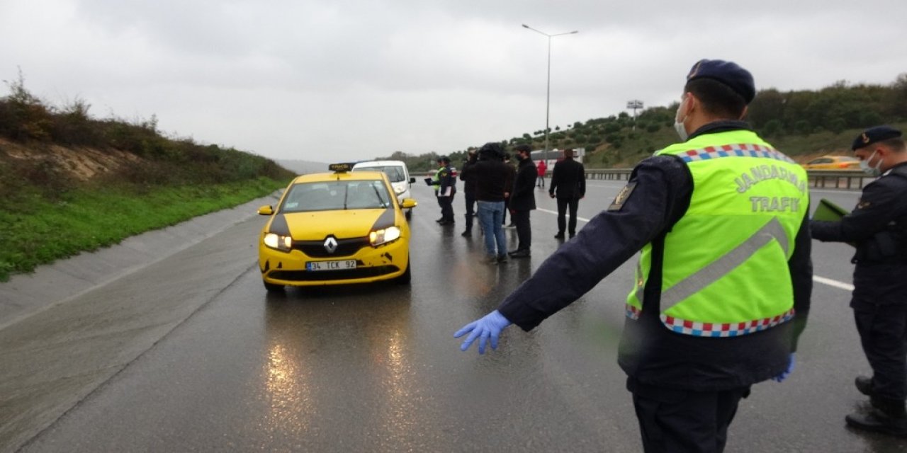 Sürücüler Korona Virüs Kurallarına Karşı Uyarıldı