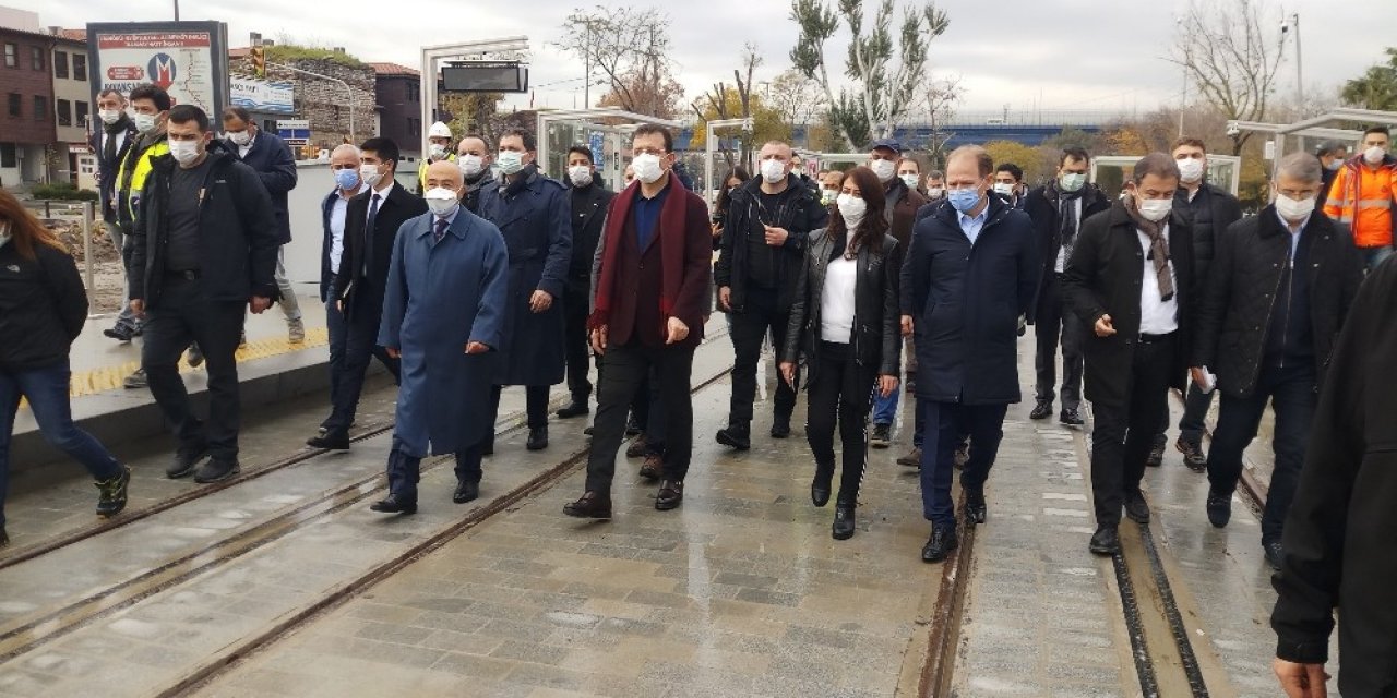 Başkan İmamoğlu, Alibeyköy-eminönü Tramvay Hattında Test Sürüşü Yaptı