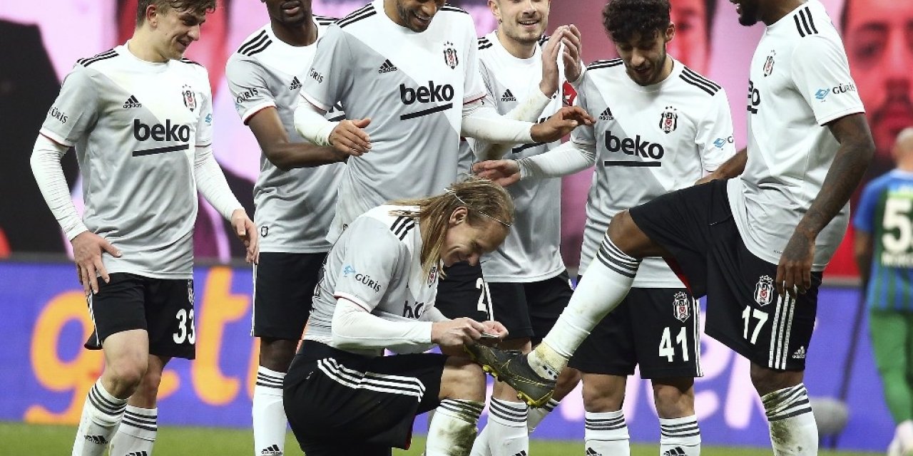 Süper Lig: Beşiktaş: 6 - Çaykur Rizespor: 0 (maç Sonucu)