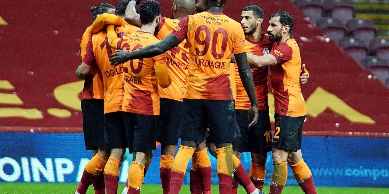 Galatasaray 2 Maç Sonra Galip