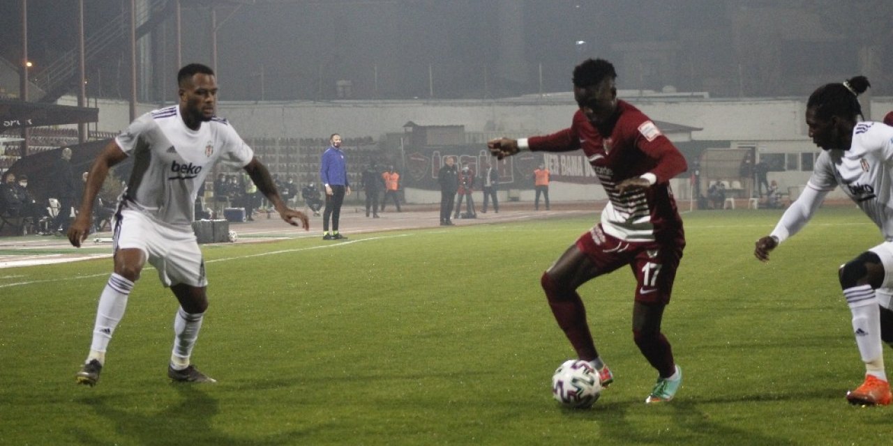 Süper Lig: Hatayspor: 2 - Beşiktaş: 1 (maç Devam Ediyor)