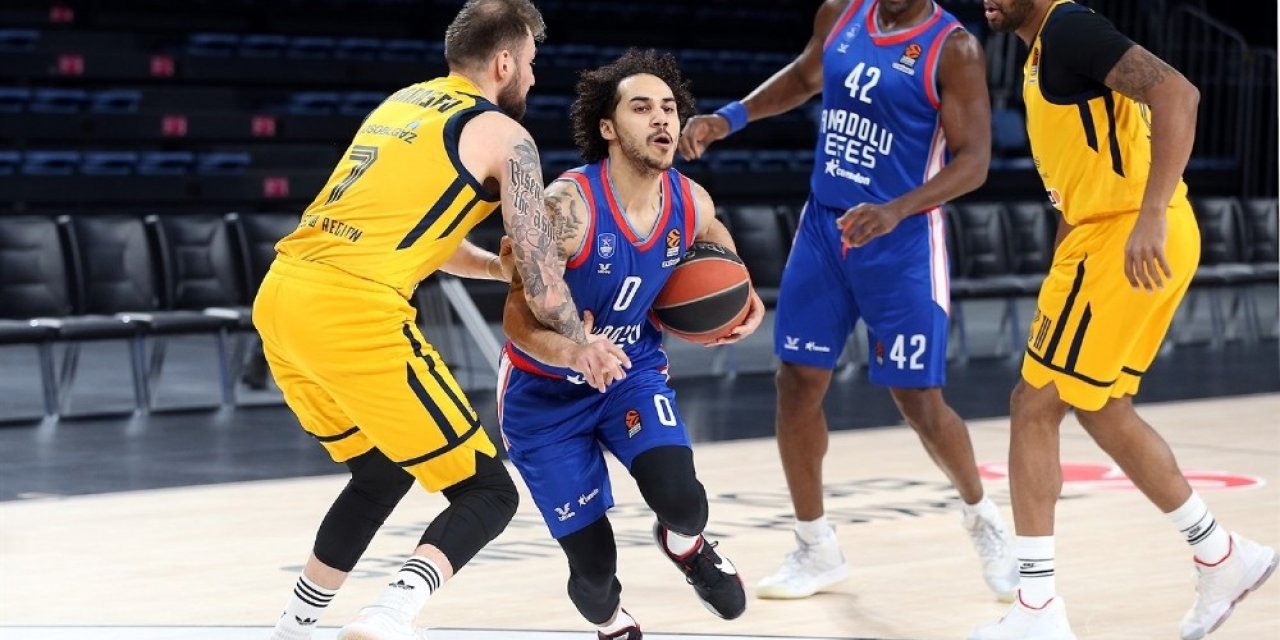 Thy Euroleague: Anadolu Efes: 99 - Khimki Moskova: 60