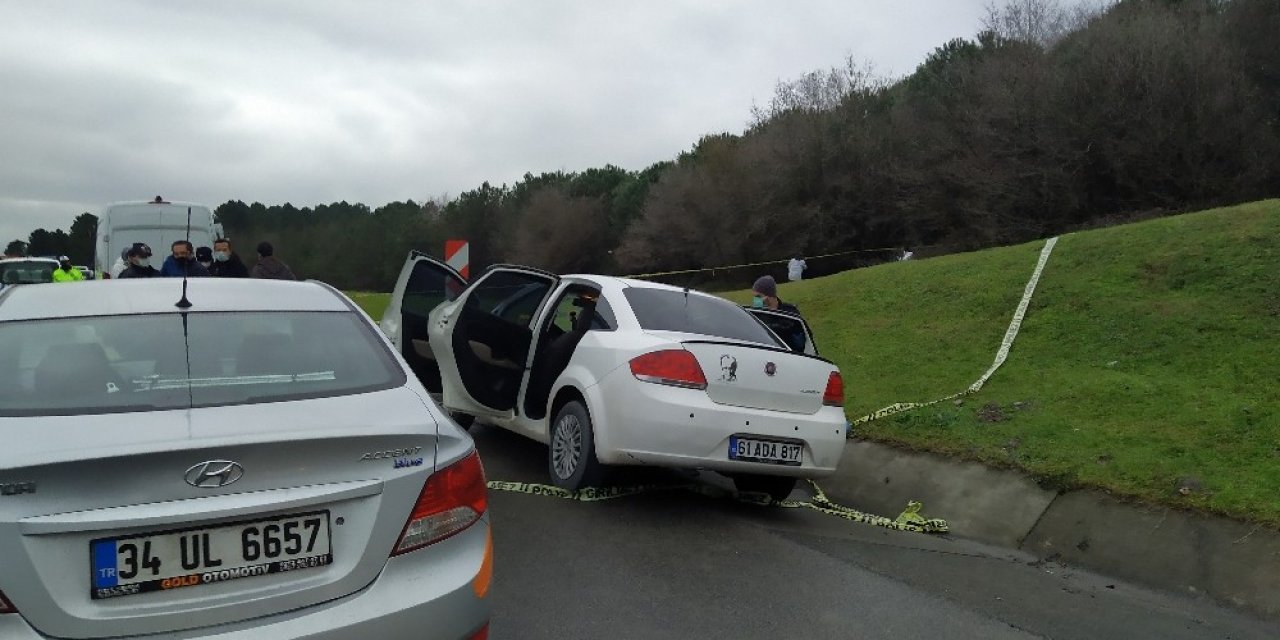 Polis Memuru Yol Kenarında İntihar Etti