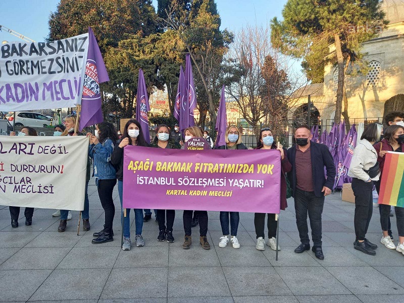 KADINLAR BEŞİKTAŞ’TAN SES VERDİ