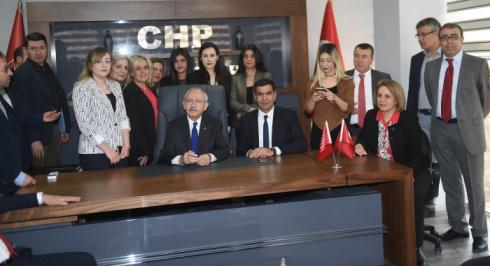 CHP GENEL BAŞKANI KEMAL KILIÇDAROĞLU, DİYARBAKIR İL BAŞKANLIĞINI ZİYARET ETTİ