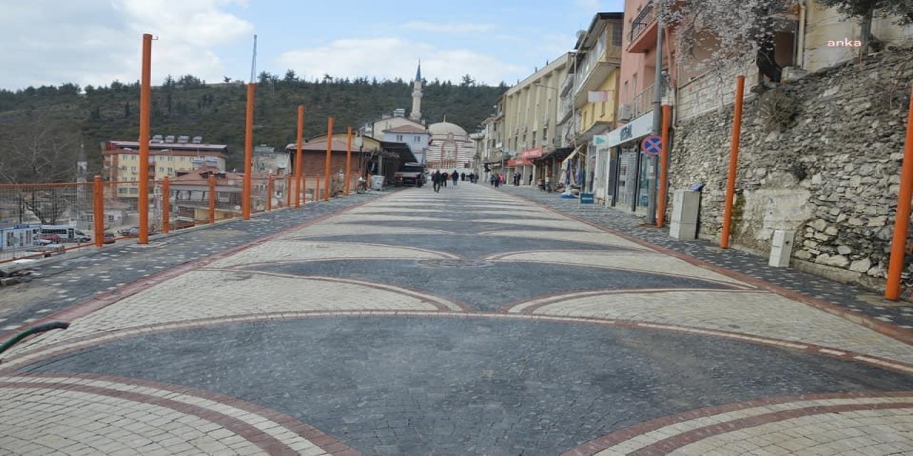 MUĞLA BÜYÜKŞEHİR, KAVAKLIDERE'DE 17 BİN METREKARELİK ÜSTYAPI ÇALIŞMASINI TAMAMLADI