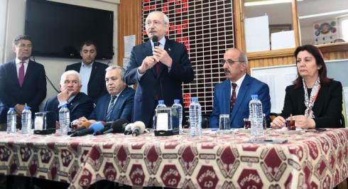 CHP GENEL BAŞKANI KEMAL KILIÇDAROĞLU, İNEGÖL TAŞIYICILAR KOOPERATİFİ ÜYELERİYLE BİR ARAYA GELDİ