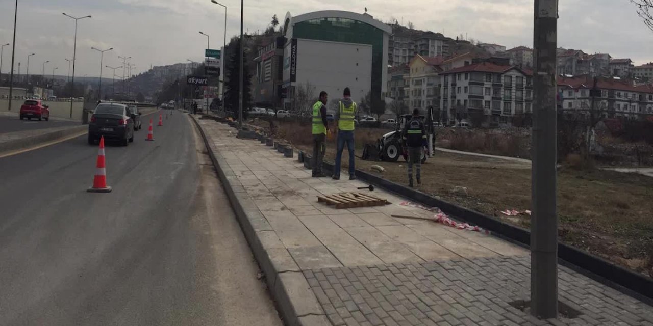 ANKARA BÜYÜKŞEHİR ÇALIŞMALARA HIZ VERDİ, HEDEF: 1 MİLYON METREKARE KALDIRIM DÖŞEMESİ