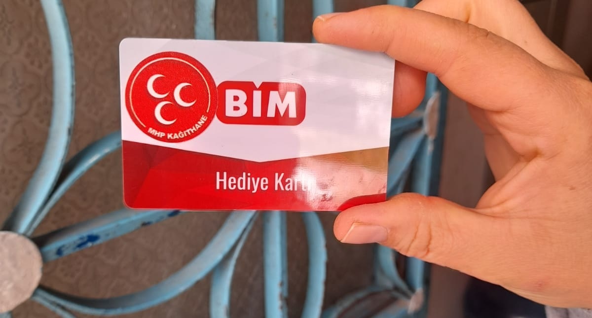 KAĞITHANE MHP ’DEN, İHTİYAÇ SAHİPLERİNE YARDIM