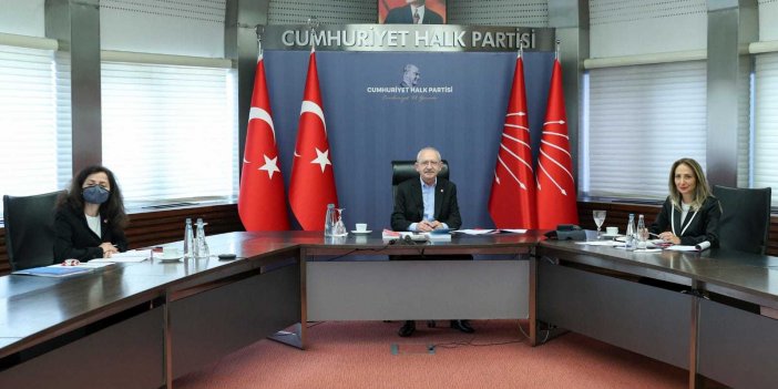 KILIÇDAROĞLU KADIN KOLLARI İL BAŞKANLARI İLE BULUŞTU