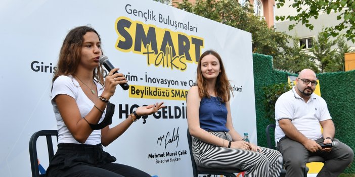 İKLİM AKTİVİSTLERİ, BEYLİKDÜZÜ SMART’TA BULUŞTU