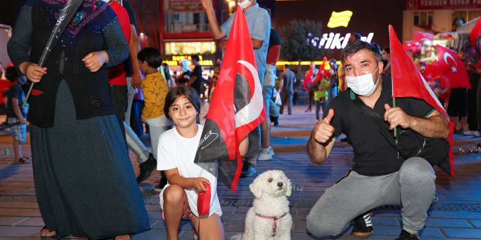 ZAFER BAYRAMI ESENYURT’TA COŞKUYLA KUTLANDI