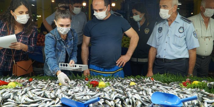 BALIK ALIRKEN BOYUNA BAKIN