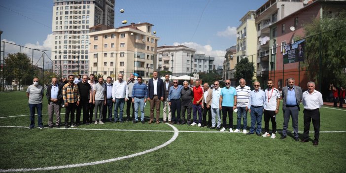 KARTALLI GENÇ FUTBOLCULAR, TAÇSIZ KRAL METİN OKTAY İÇİN YEŞİL SAHADA