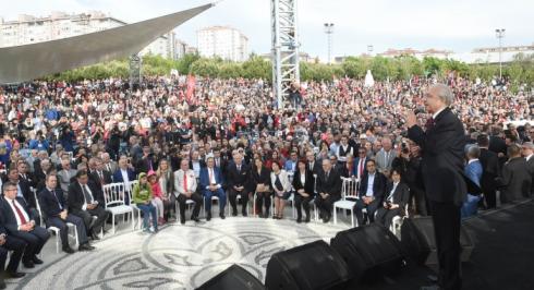 Kemal Kılıçdaroğlu Beylikdüzün'de