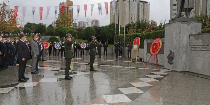 BÜYÜK ÖNDER MUSTAFA KEMAL ATATÜRK, ATAŞEHİR'DE ANILDI