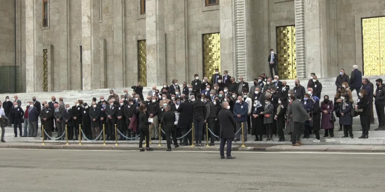 KENAN NURİ NEHROZOĞLU İÇİN TBMM’DE TÖREN DÜZENLENDİ