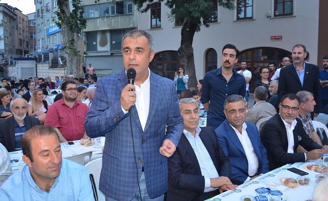 CHP Kâğıthane’den iftar sofrası