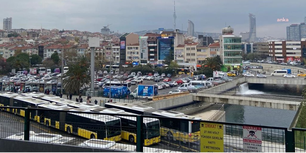 İSTANBUL’DA TOPLU ULAŞIM YILBAŞINDA 24 SAAT HİZMET VERECEK