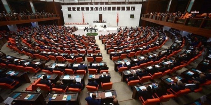 CHP’NİN, KUR ARTIŞINDA YAPILAN İŞLEMLERLE İLGİLİ İDDİALARI ARAŞTIRMA ÖNERGESİ REDDEDİLDİ