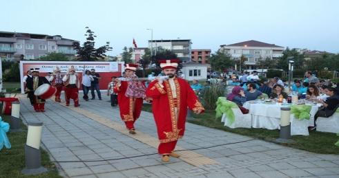 Arnavutköy’de ‘Baklava Alay’lı iftar