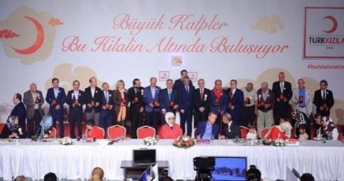 Türk Kızılay’ından Sultangazi Belediyesine altın madalya