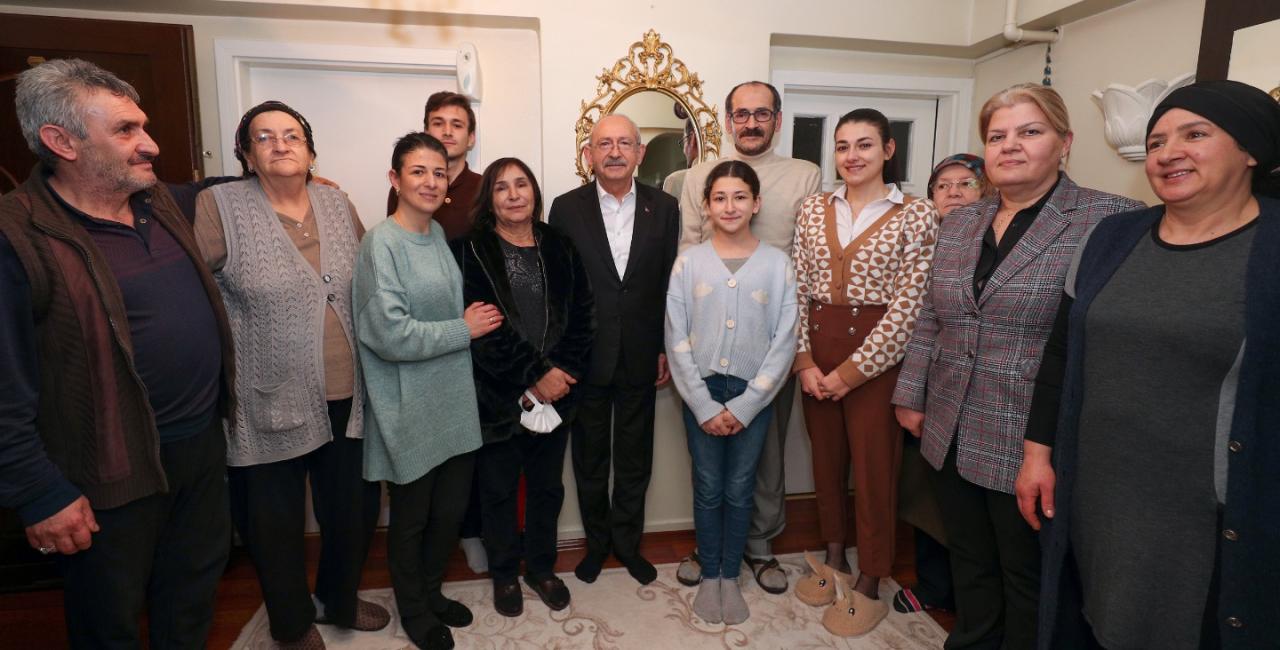 CHP GENEL BAŞKANI KEMAL KILIÇDAROĞLU, EŞİ SAYIN SELVİ KILIÇDAROĞLU İLE PUSAT AİLESİNİ ZİYARET ETTİ