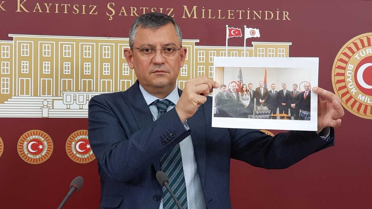 Özgür Özel: 