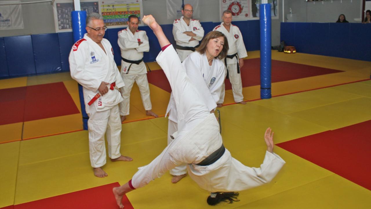 Kadınlara şiddete karşı judo eğitimi