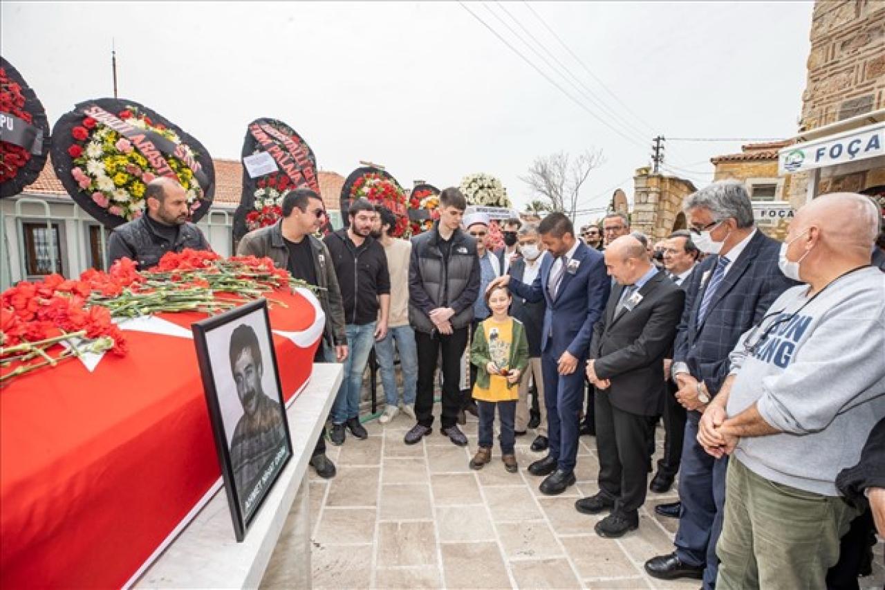 Foça'nın unutulmaz Başkanı Dirim'e hüzünlü veda