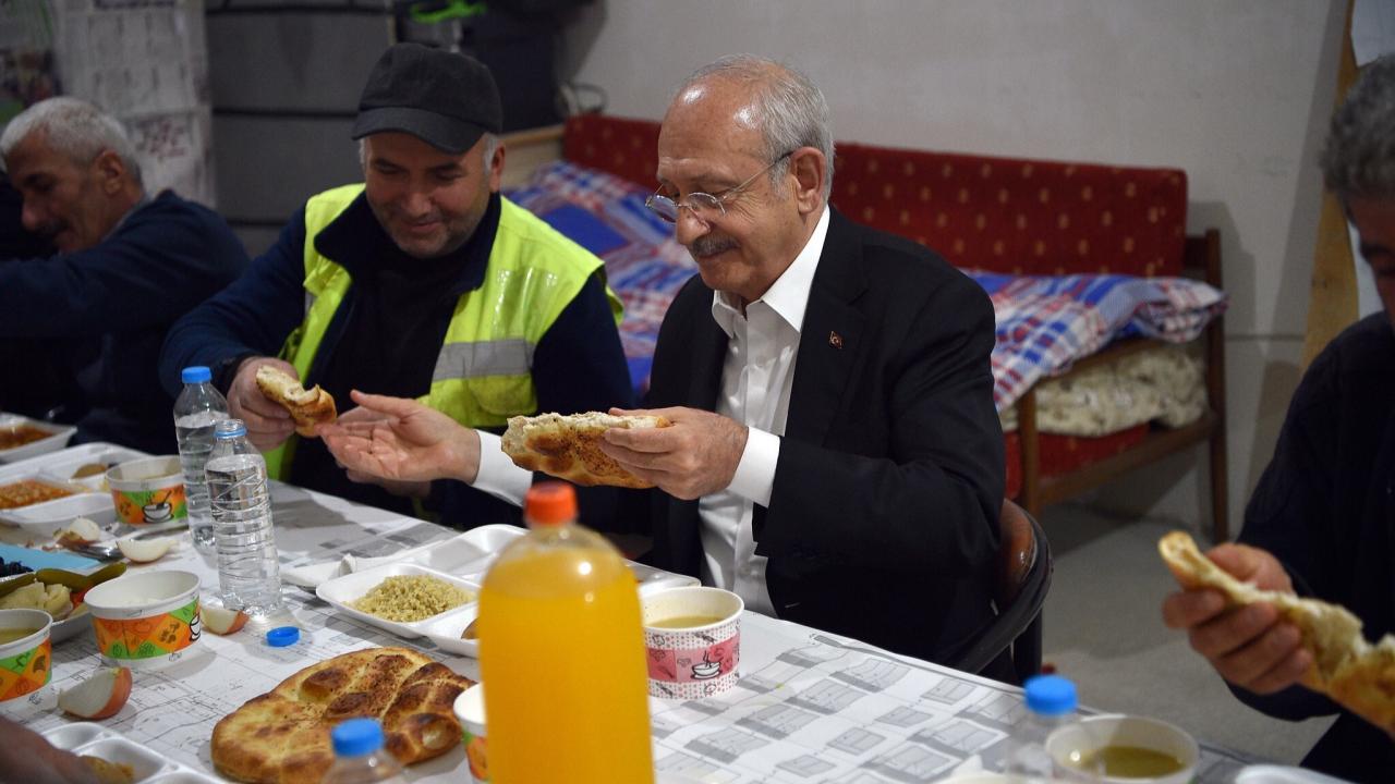 CHP Genel Başkanı Kemal Kılıçdaroğlu, İnşaat İşçileri İle İftar Sofrasında Buluştu