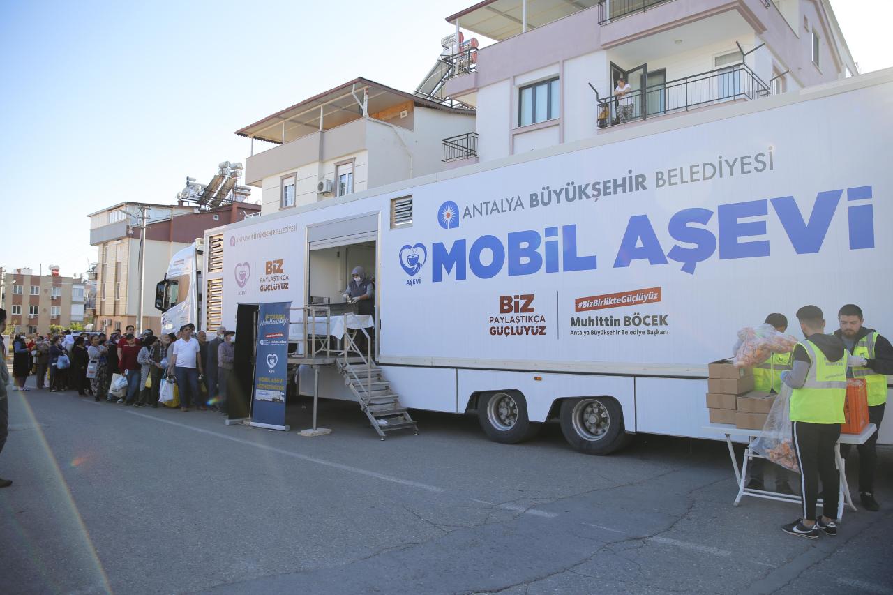 Büyükşehir Mobil Aşevi Ramazan’da her gün farklı mahallede