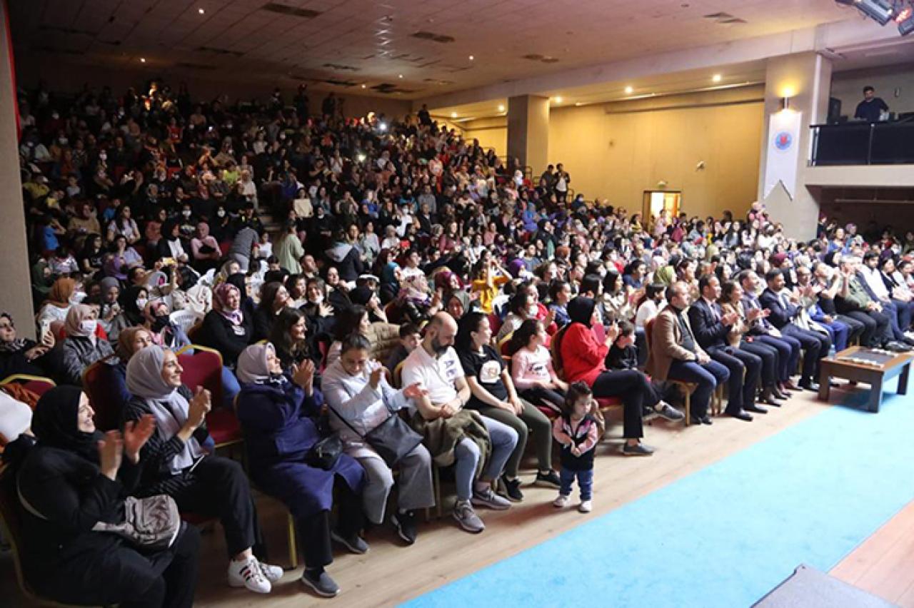 Erdoğan Toprak: 1 Saatlik Emek 1 Kilo Domatesten Ucuz!