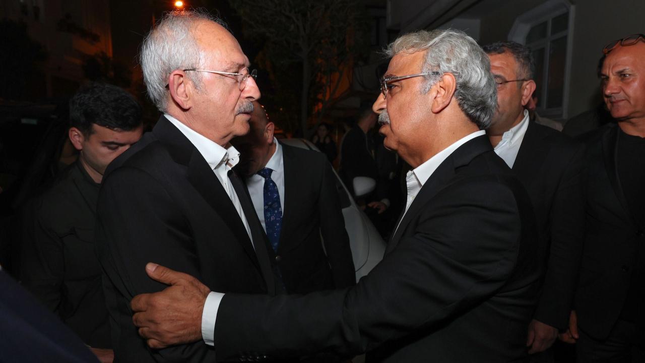 CHP Genel Başkanı Kemal Kılıçdaroğlu, HDP Eş Genel Başkanı Mithat Sancar’a Taziye Ziyaretinde Bulundu