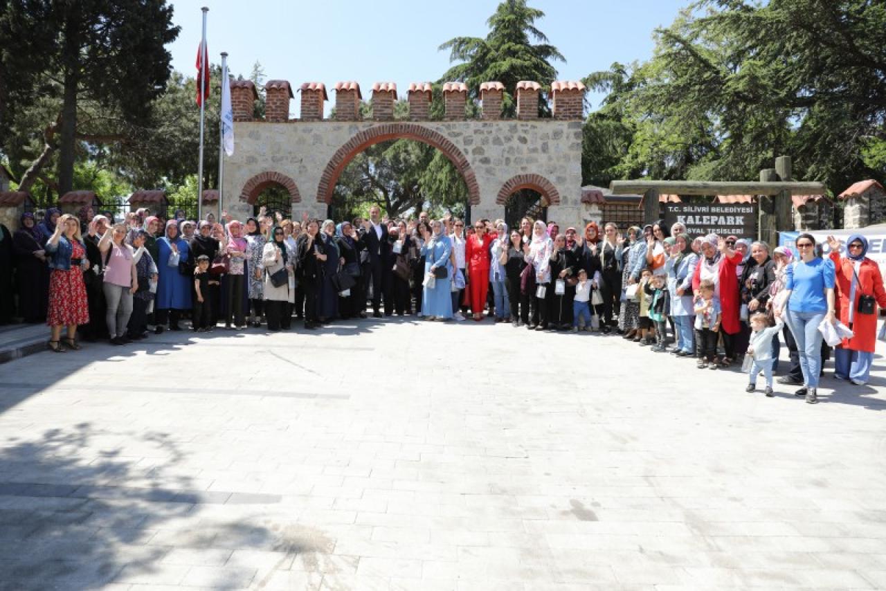 Emeğin Kazanca Dönüştüğü Yer “Kadın Eli,Kadın Emeği Çarşısı” Açıldı