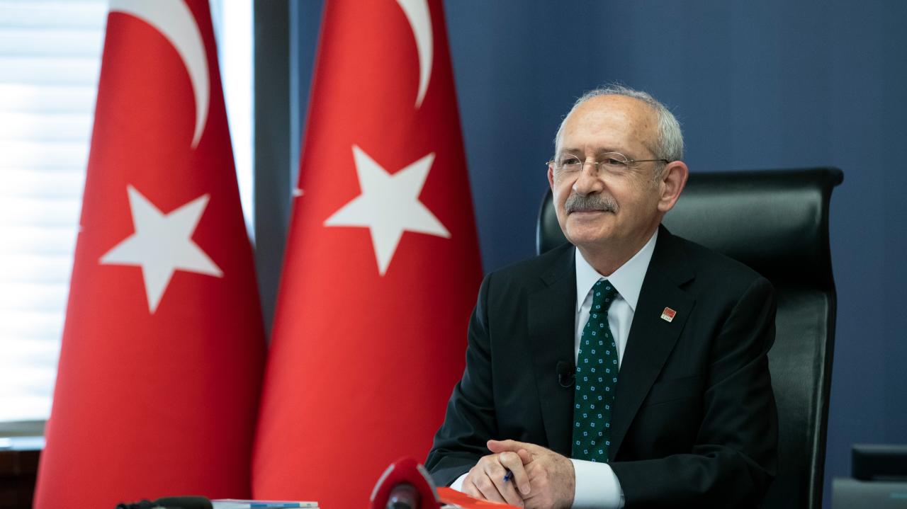 CHP Lideri Kılıçdaroğlu: Bizlere Büyük Bir Gurur Yaşatan Anadolu Efes Camiasını Yürekten Kutluyorum