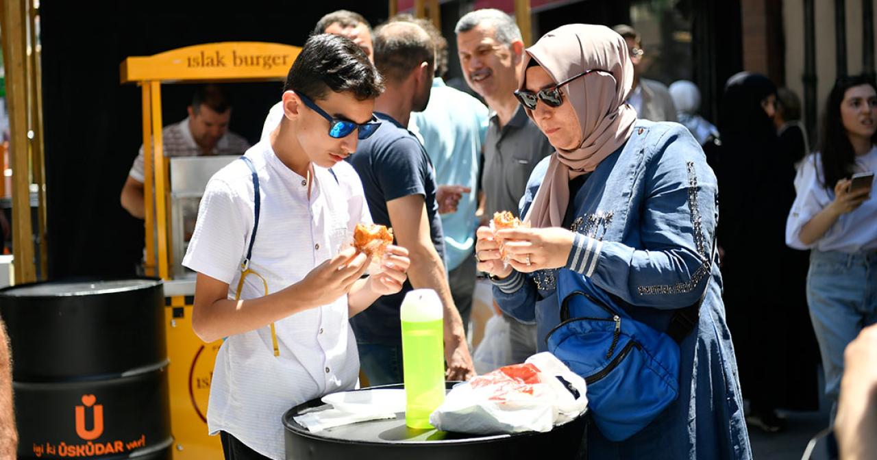 TÜRKİYE’NİN İLK GASTRONOMİ SOKAĞI GASTRONOMİ FESTİVALİ İLE AÇILDI