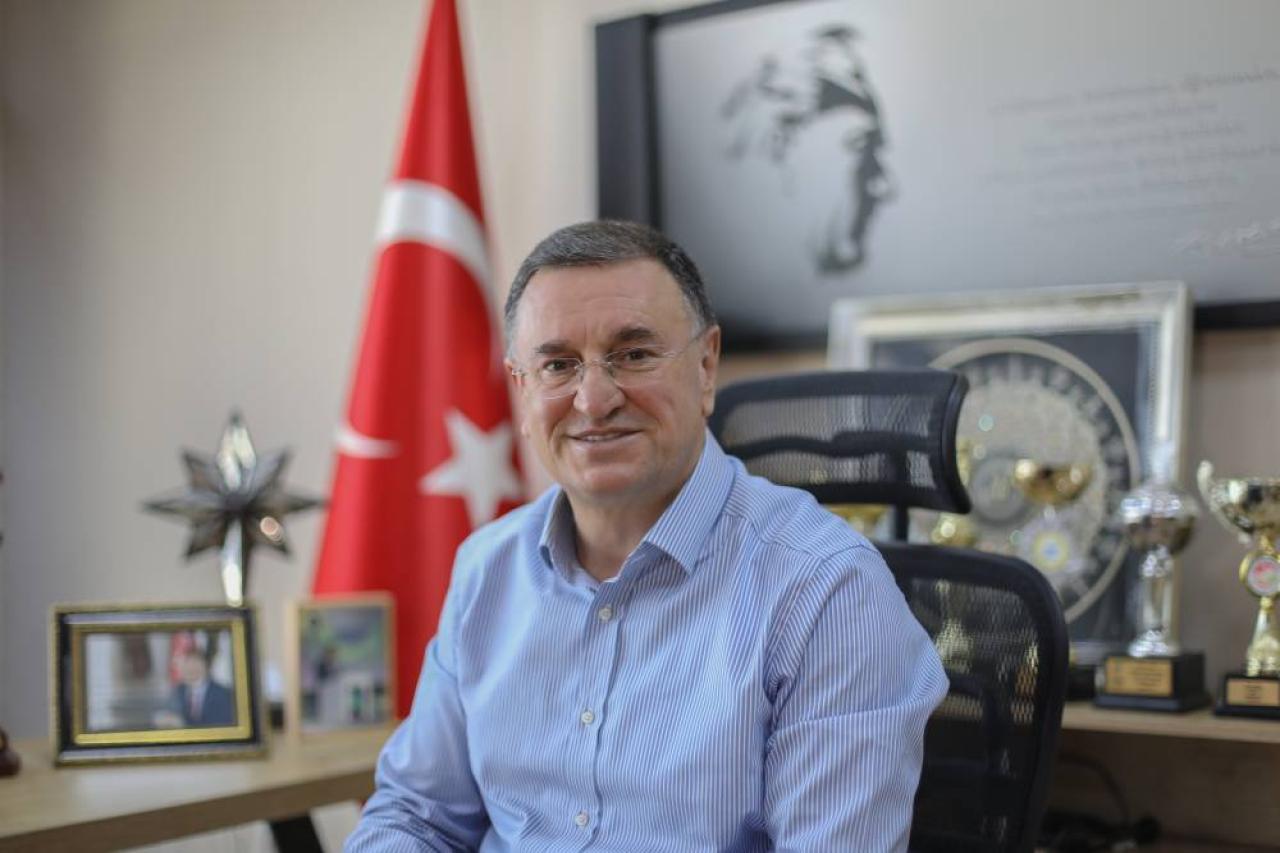 LÜTFÜ SAVAŞ: EXPO 1 MİLYON 200 BİN ZİYARETÇİYİ AŞTI