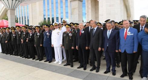 CHP GENEL BAŞKANI KEMAL KILIÇDAROĞLU ŞEHİT YÜZBAŞI MUSTAFA ERDAL İÇİN DÜZENLENEN CENAZE TÖRENİNE KATILDI